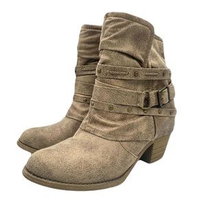 Taupe/Tan Ankle Boots